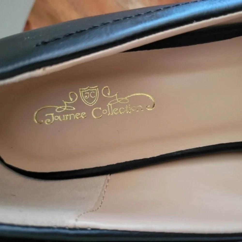 Journee‎ Collection High Heels 8.5 Classic Pumps Black Faux Leather Slip On
